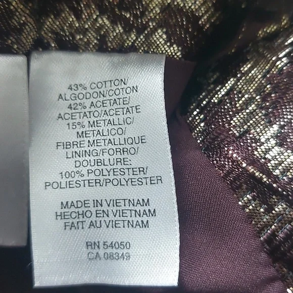 JONES NEW YORK, Size 12, Elegant Metallic Skirt Gold and Brown Color. - Picture 7 of 7